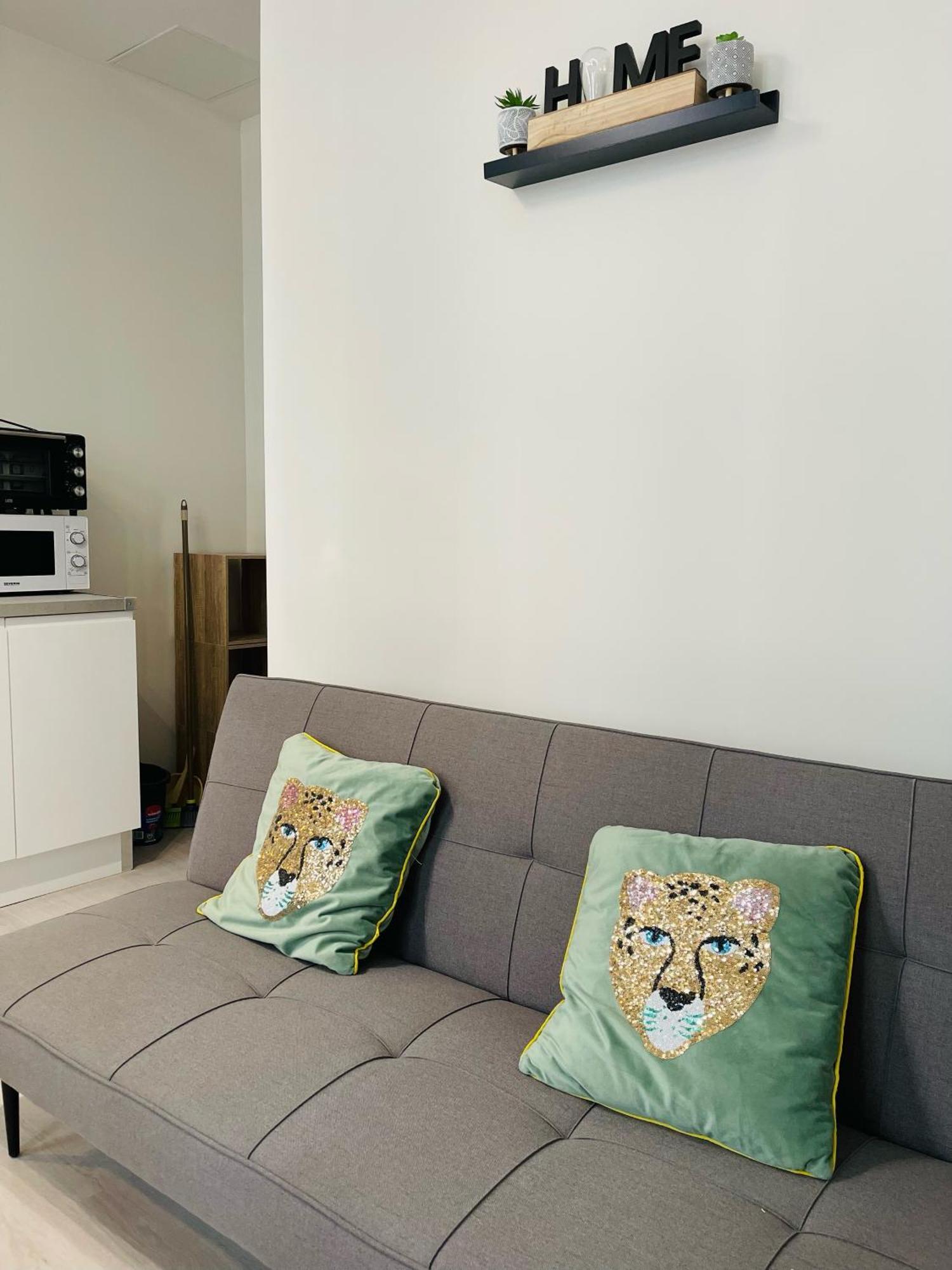 Le Caubous Plein Centre Appartement Calme Avec Chambre Et Cuisine Equipee Bagnères-de-Bigorre Esterno foto
