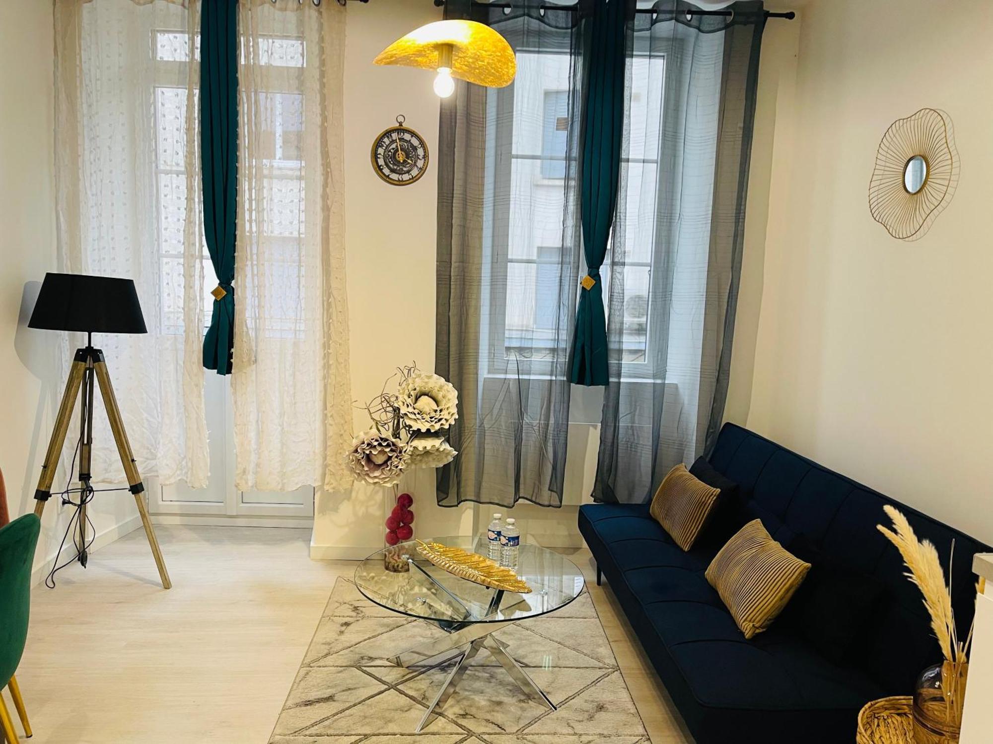 Le Caubous Plein Centre Appartement Calme Avec Chambre Et Cuisine Equipee Bagnères-de-Bigorre Esterno foto