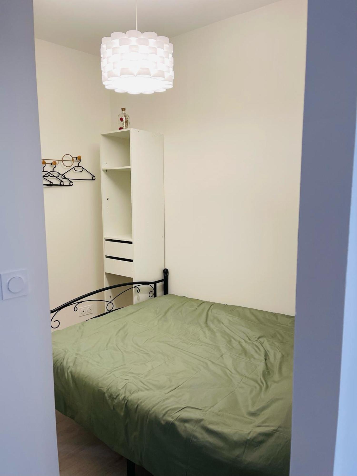 Le Caubous Plein Centre Appartement Calme Avec Chambre Et Cuisine Equipee Bagnères-de-Bigorre Esterno foto
