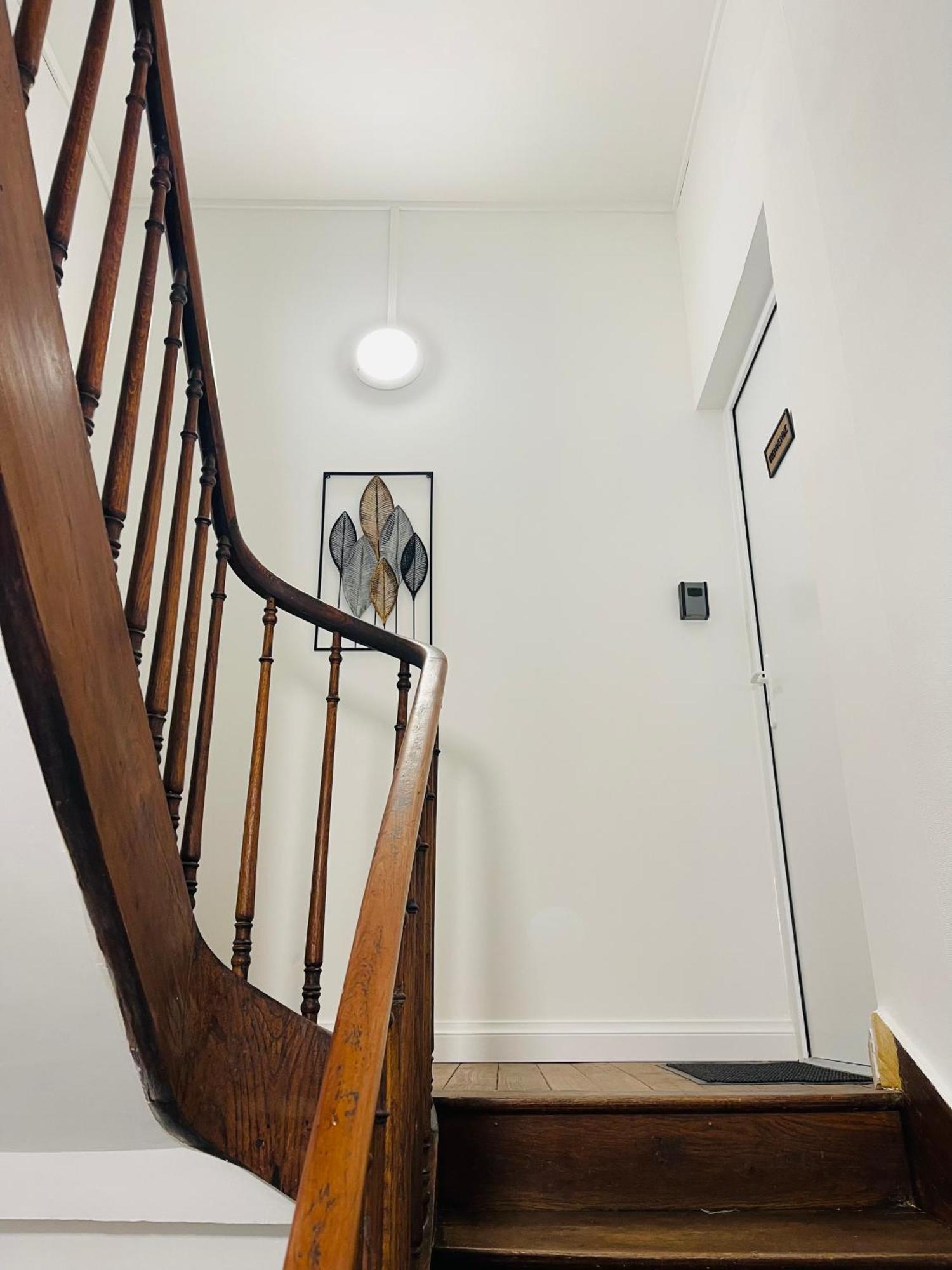 Le Caubous Plein Centre Appartement Calme Avec Chambre Et Cuisine Equipee Bagnères-de-Bigorre Esterno foto